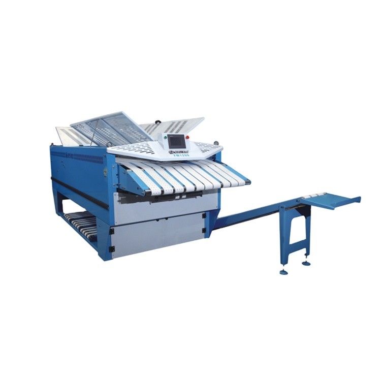 Servicio de ropa de hotel 1.5 KW Máquina de carpeta de toallas en 3-7 segundos automática